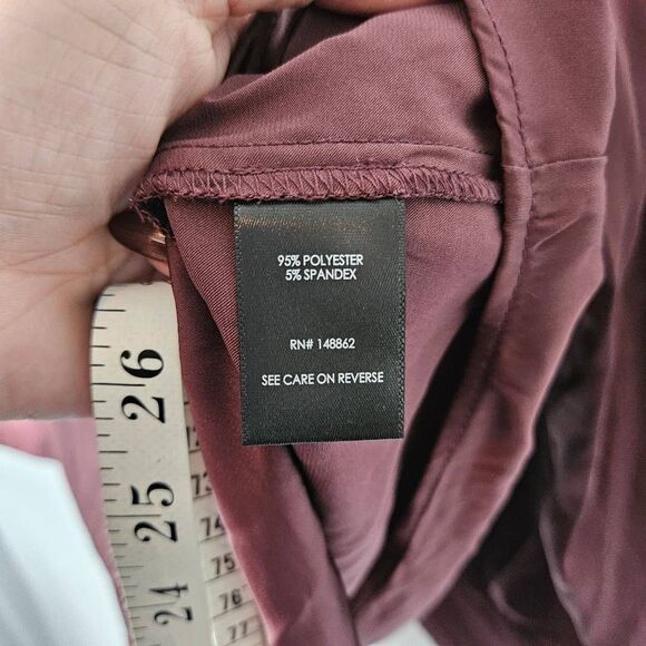 Torrid Satin Burgundy Button Front Blouse sz‎ 1x - Picture 4 of 5